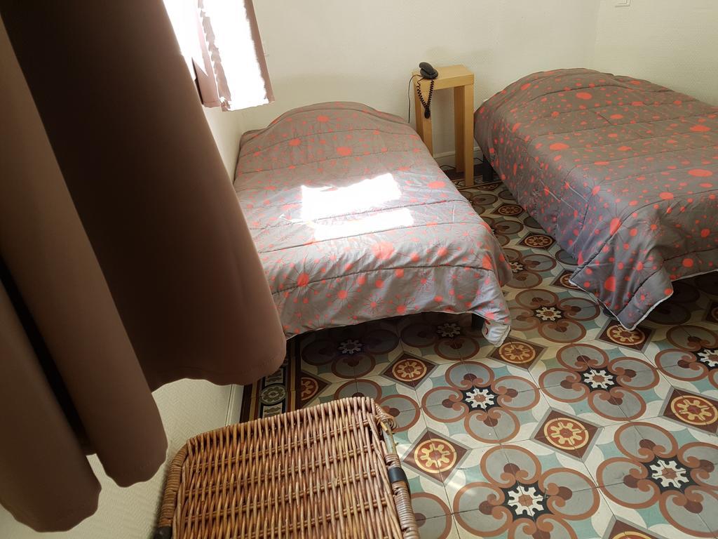 Hotel Des Poetes Avec Parking Sur Reservation Beziers Luaran gambar